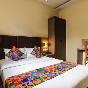 Fabhotel West Inn - Nr Mumbai International Airport